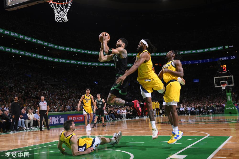 日复一日地 日复一日地