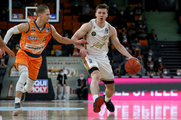 写辉煌与新 写辉煌与新