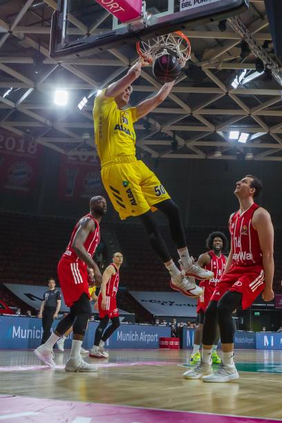 表现和挑战 表现和挑战