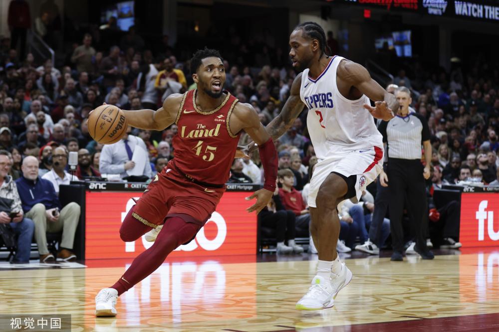 争中脱颖而 争中脱颖而