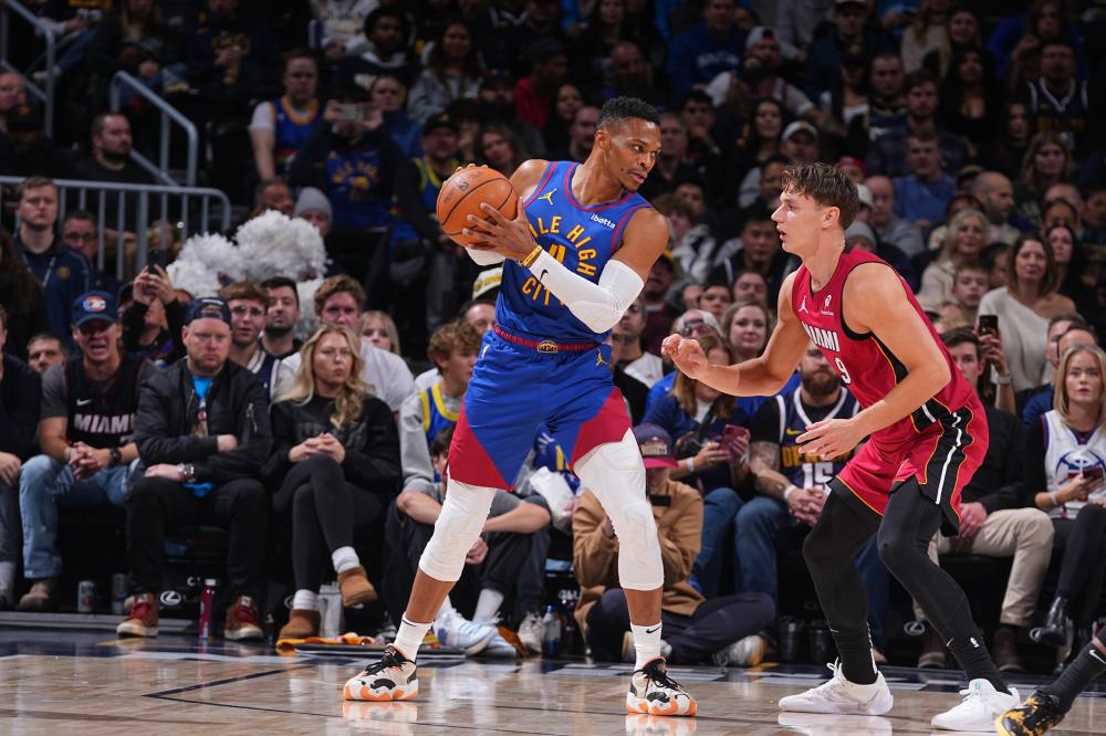 拜仁全场攻 拜仁全场攻